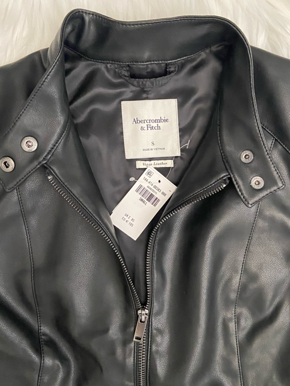 slim vegan leather mockneck jacket - Picture 11 of 14